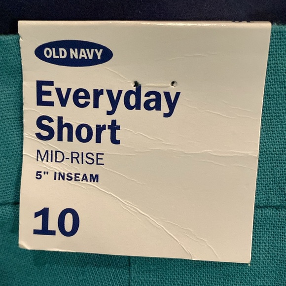 NWT Turquoise Old Navy Everyday Short - Picture 3 of 3
